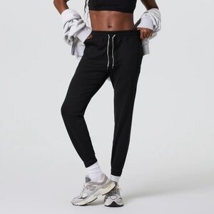 Vuori | Performance Jogger | Size S